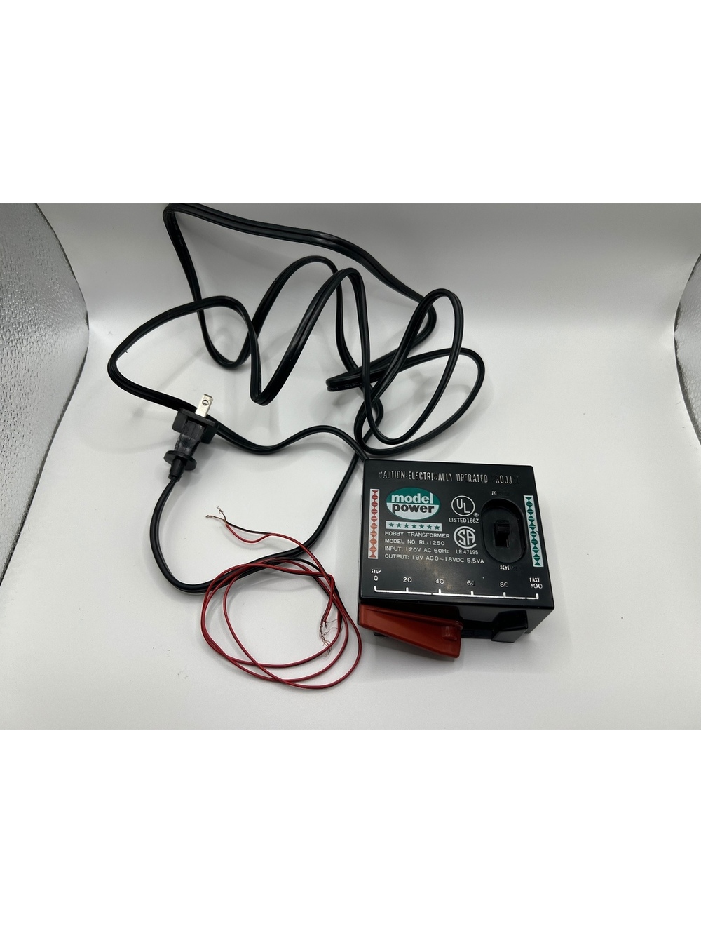 Model Power 12V I5A DC Power Supply for Model Railroads